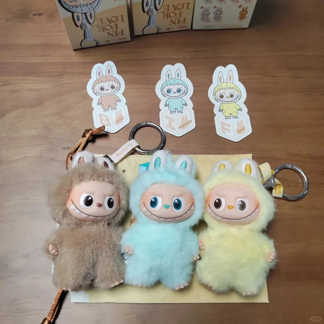 LABUBU THE MONSTERS – A–M Secret Code Series (Mystery Box) Vinylfigur