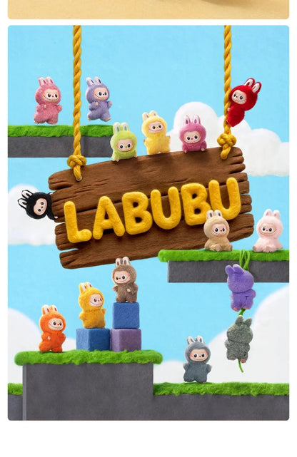 LABUBU THE MONSTERS – „Love“ Pin (Love Series)