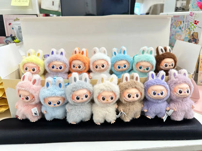 LABUBU THE MONSTERS – A–M Secret Code Series (Mystery Box) Vinylfigur