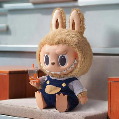 LABUBU THE MONSTERS – Time to Chill Vinylfigur