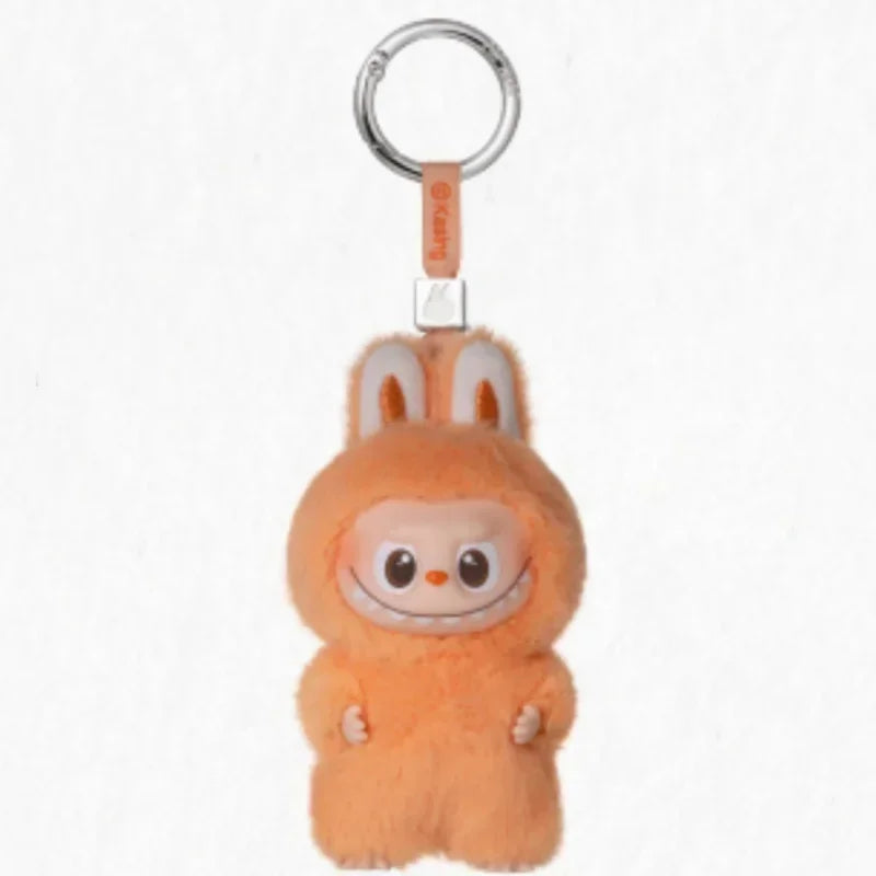 LABUBU THE MONSTERS – „Love“ Pin (Love Series)